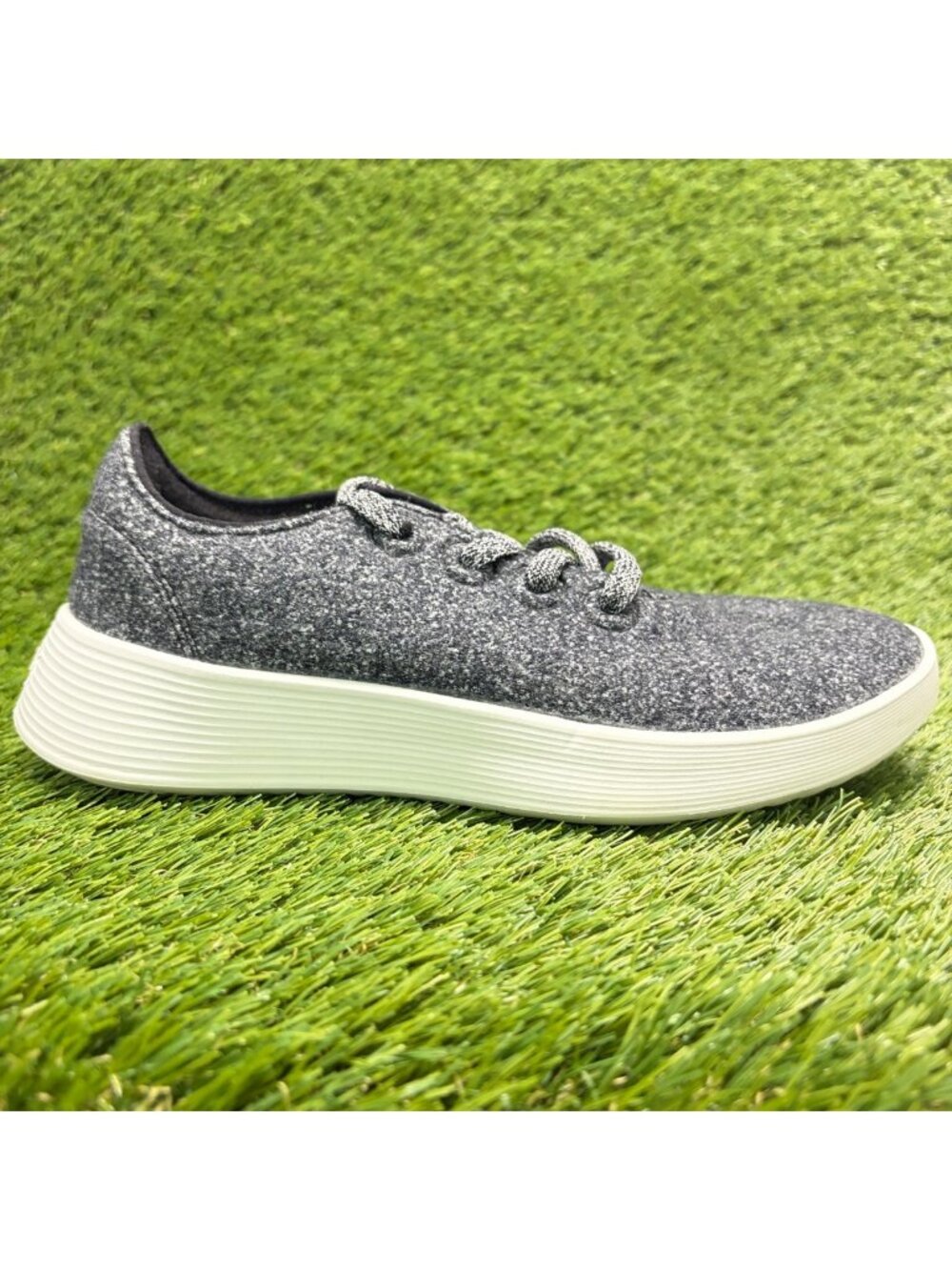 Allbirds Wool Runner 2 Womens Size 8.5 Gray Athletic Running Shoes Sneakers